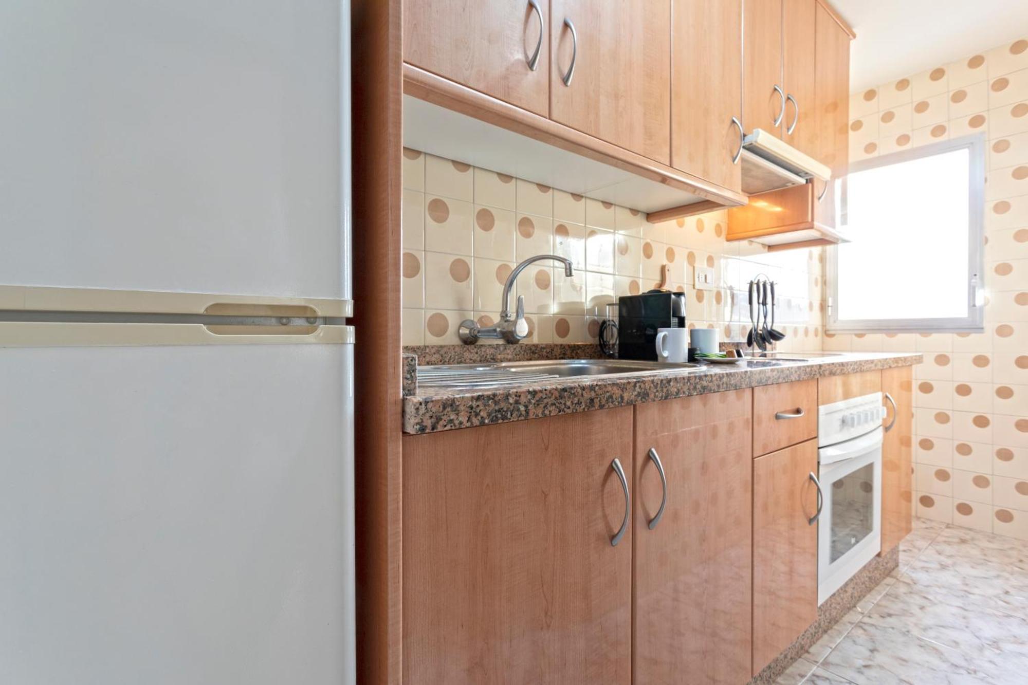 1004 - Beachfront Apartment On El Paseo, 4 Pers - Air Conditionning - Wi-Fi - Smart Tv Almuñécar Εξωτερικό φωτογραφία