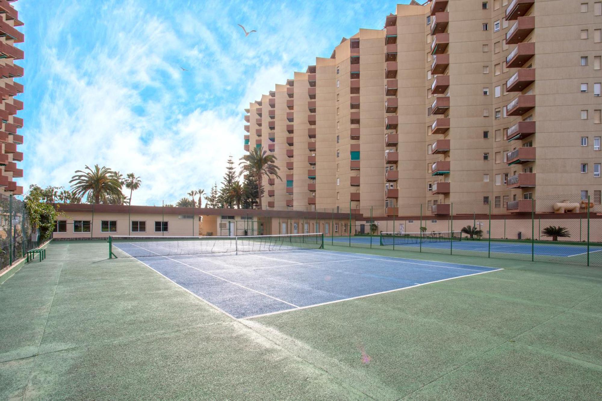 1004 - Beachfront Apartment On El Paseo, 4 Pers - Air Conditionning - Wi-Fi - Smart Tv Almuñécar Εξωτερικό φωτογραφία