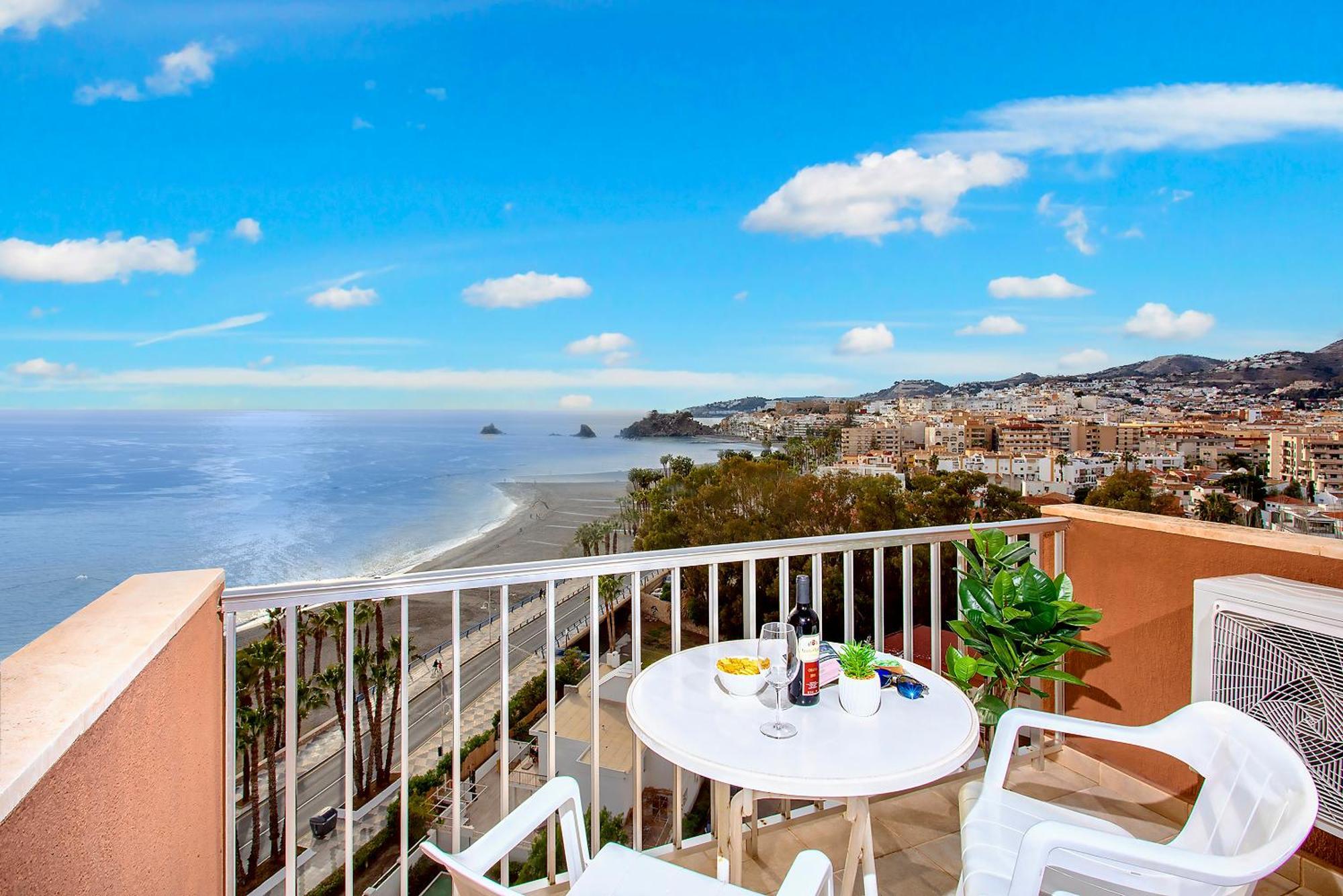 1004 - Beachfront Apartment On El Paseo, 4 Pers - Air Conditionning - Wi-Fi - Smart Tv Almuñécar Εξωτερικό φωτογραφία